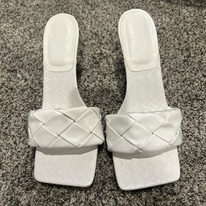 Chic White Women's Sandals